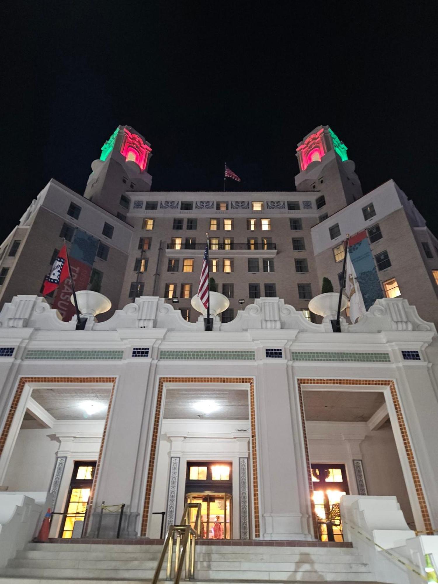 Arlington Resort Hotel & Spa Hot Springs Exterior photo
